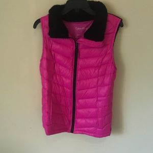New! Calvin Klein Performance vest